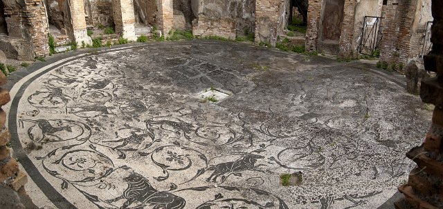 0846-0847Ostia Antica.jpg